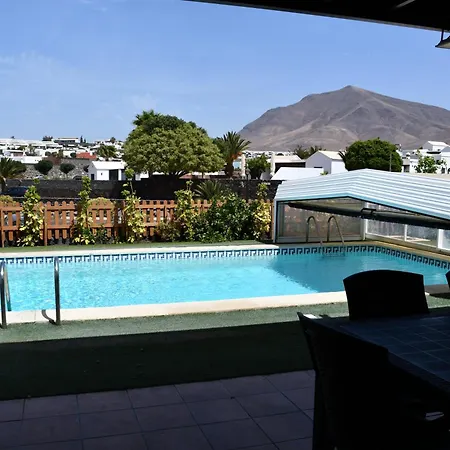 Villa Indigo, Playa Blanca *